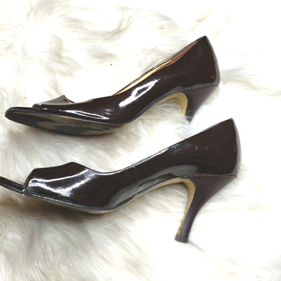 Nine West Brown Heels Size 8 peep toe patent "Alibi" - Picture 3 of 10